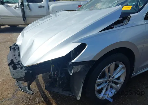 2020 Volkswagen Passat 2.0T S z USA, uszkodzony, nr VIN 1VWAA7A31LC012872